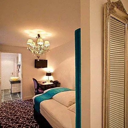 Hotel Aleksandra-3